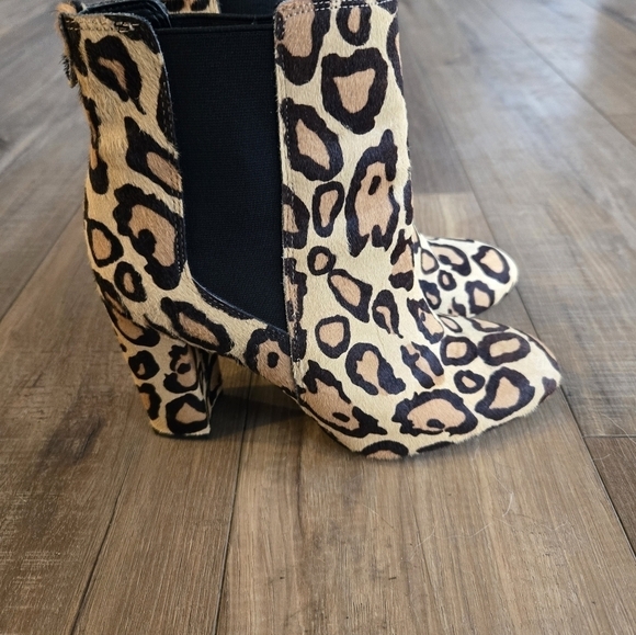 Sam Edelman Womens Case Leopard Animal Print Calf Hair Chelsea Ankle Boo… - Picture 12 of 14
